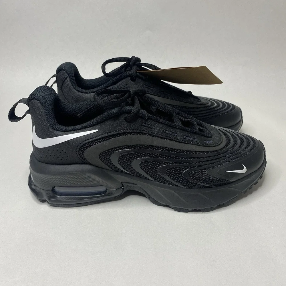 Nike Air Max IF2622-002‎ Black White Kids Sneaker 4.5Y Comfort Athletic Casual